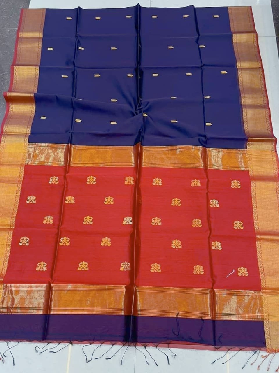 Maheshwari Design Cotton Silk Handloom Saree With Blouse Piece 1 Cotton Silk Handloom Maheshwari Saree