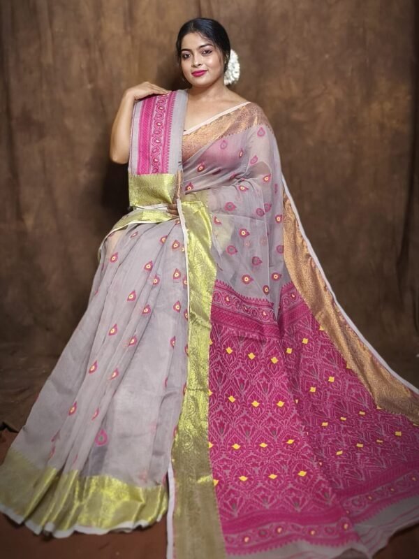 Nobel Soft Dhakai Jamdani Saree