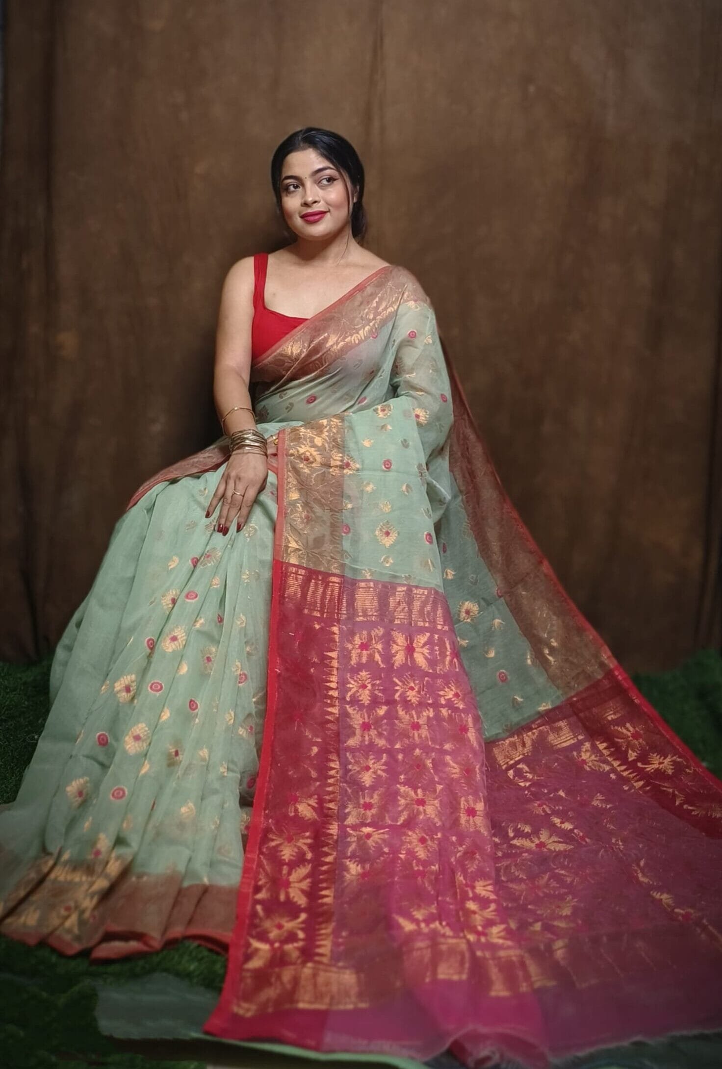 Sage Green Soft Copper Joriwork Dhakai Jamdani Saree