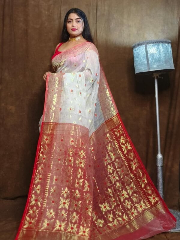 White Soft Copper Joriwork Dhakai Jamdani Saree