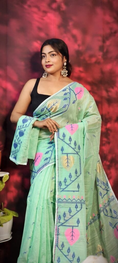 Pan Pata Soft Frog Green Handloom Sari With Blouse Piece