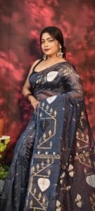 Pan Pata Soft Jet Grey Handloom Sari With Blouse Piece