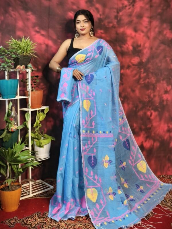 Pan Pata Soft Picton Blue Handloom Sari With Blouse Piece
