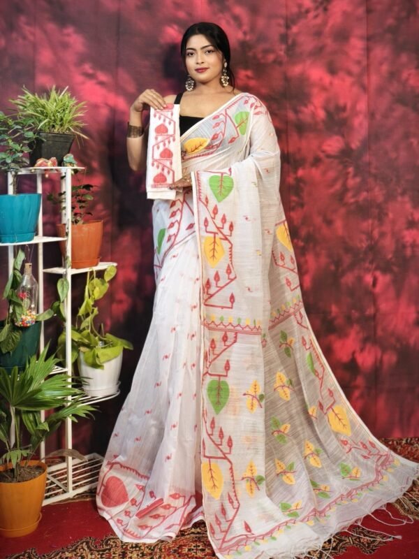 Pan Pata Soft White Handloom Sari With Blouse Piece