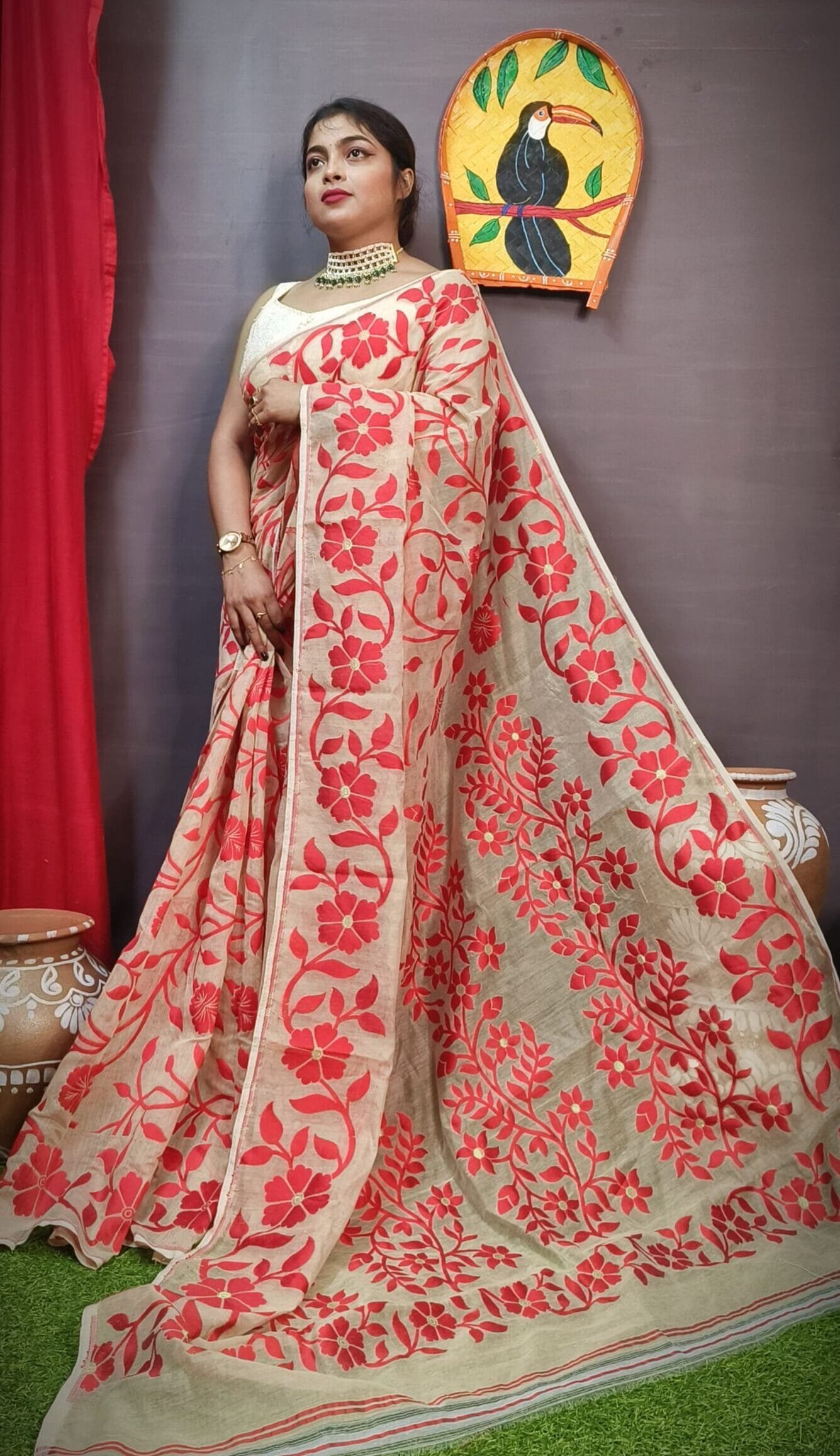 Champak Soft Mushroom Dhakai Jamdani Saree