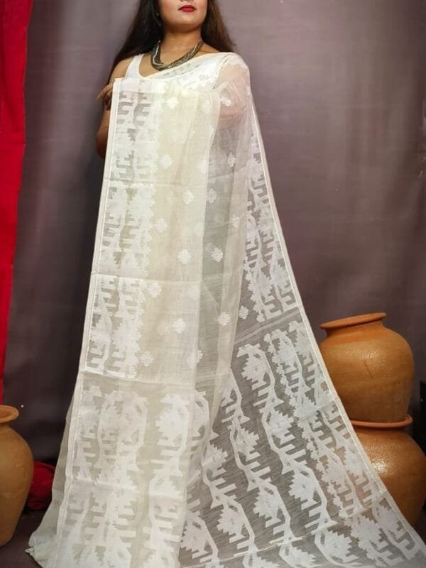 Exclusive Cream Body Borfi Jamdani