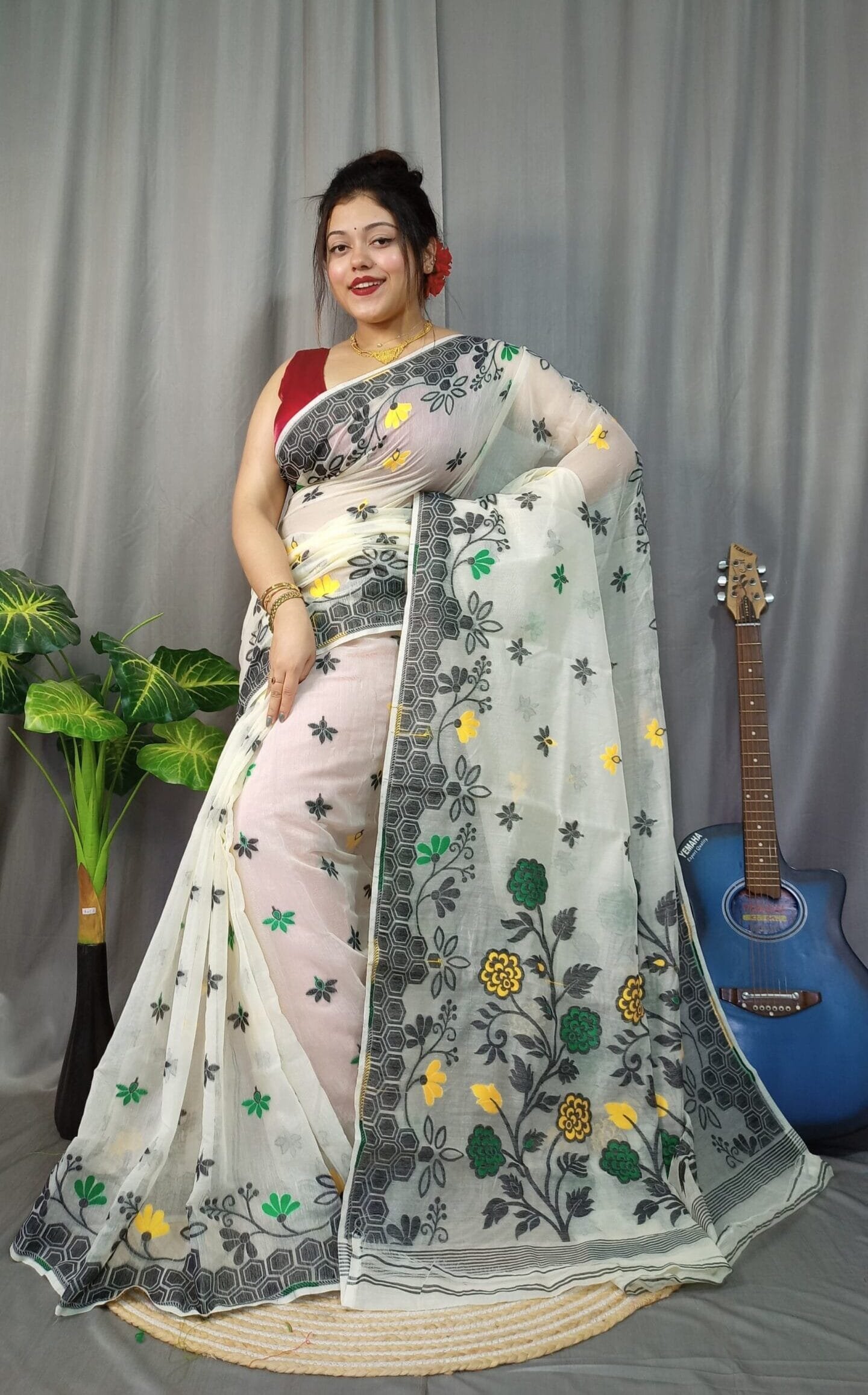 Marigold Soft White Dhakai Jamdani Saree Marigold Soft White Dhakai Jamdani Saree