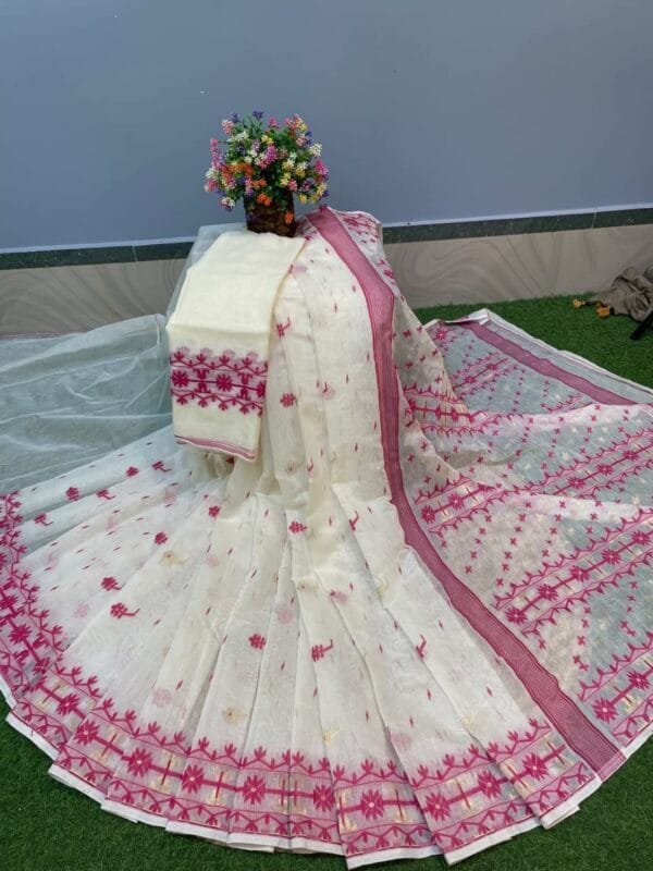 Nilanjona Soft White Rock Jamdani Saree