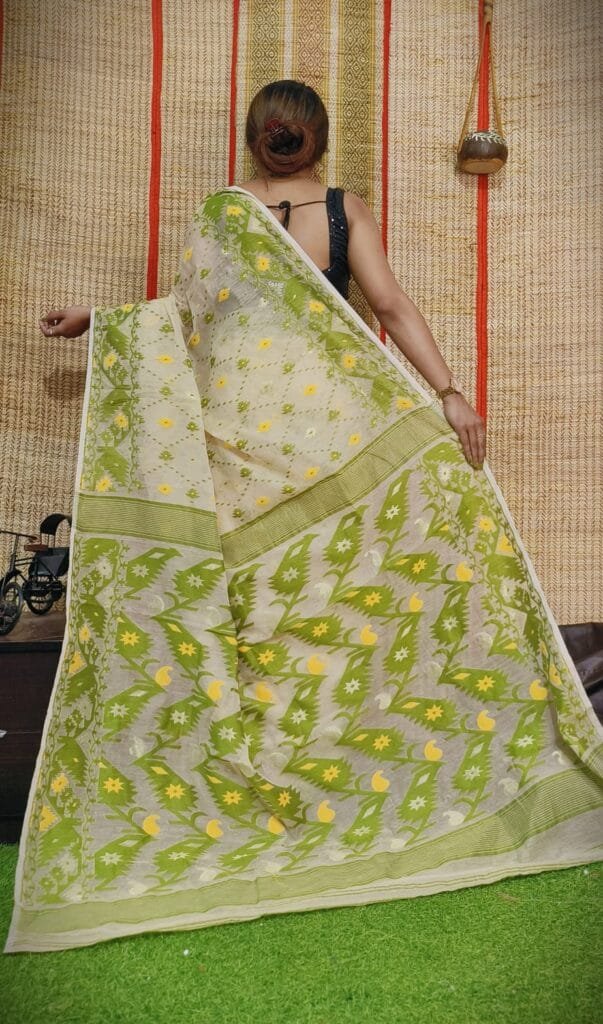 Oleander Soft Mushroom Dhakai Jamdani Sare