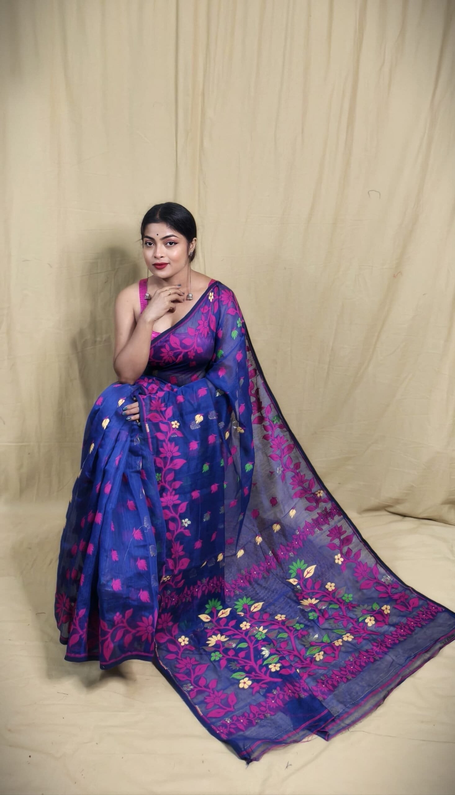 Blue Soft Lota Jamdani Sari 3 Blue Soft Lota Jamdani Sari - Image 3