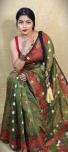 Green Soft Lota Jamdani Sari - Image 5