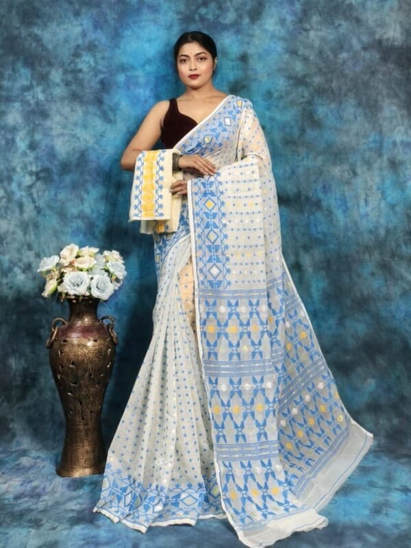 Cream Soft Jamdani Saree With Blause Piece