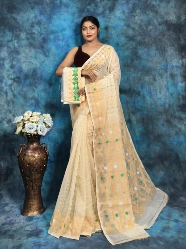 Light Vanilla Soft Jamdani Saree With Blause Piece