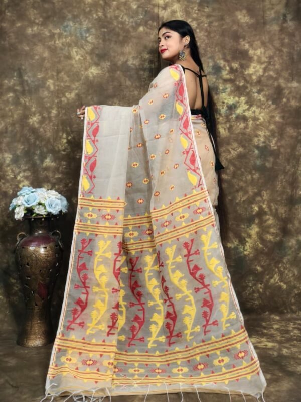 Mushroom Soft Jamdani Sari With Blause Piece
