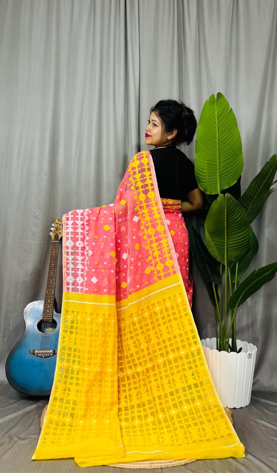 Bean Red Soft Ganga Jamuna Jamdani Sari With Blouse Piece 2 Bean Red Soft Ganga Jamuna Jamdani Sari With Blouse Piece