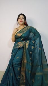 Blue Dianne Soft Pata Handloom Sari With Blouse Piece