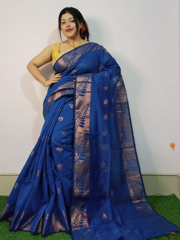 Blue Soft Pata Handloom Sari With Blouse Piece