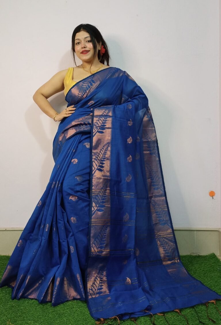 Blue Soft Pata Handloom Sari With Blouse Piece