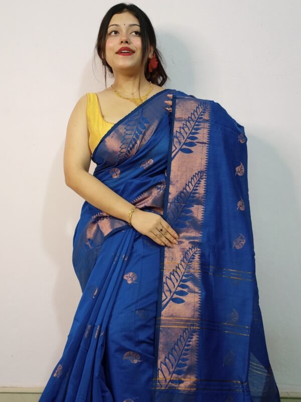 Blue Soft Pata Handloom Sari With Blouse Piece