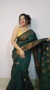 Bottle Green Soft Pata Handloom Sari With Blouse Piece