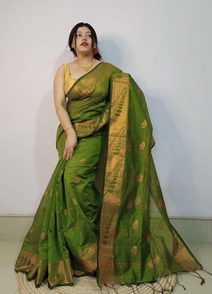 Camo Green Soft Pata Handloom Sari With Blouse Piece