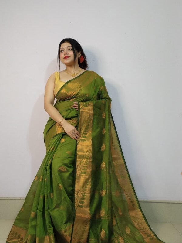 Camo Green Soft Pata Handloom Sari With Blouse Piece