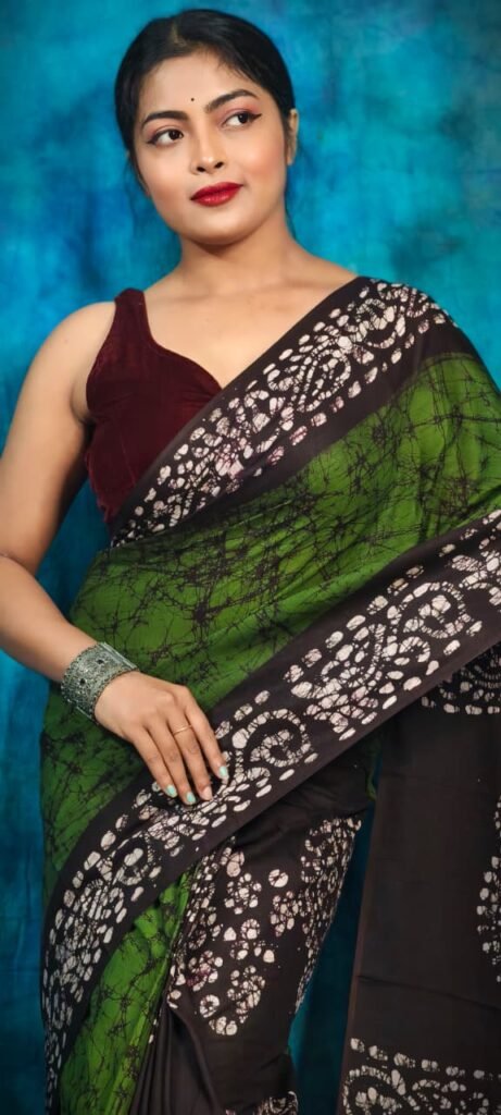 Dark Green Soft Mom Batik Saree