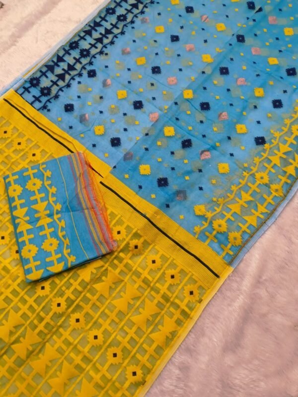 Hippie Blue Soft Ganga Jamuna Jamdani Sari With Blouse Piece