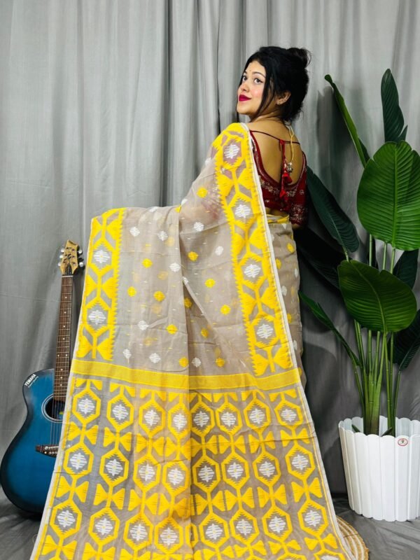 Mushroom Soft Dhakai Jamdani Saree