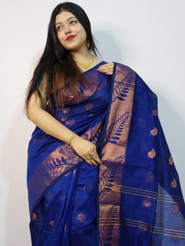 Navy Blue Soft Pata Handloom Sari With Blouse Piece