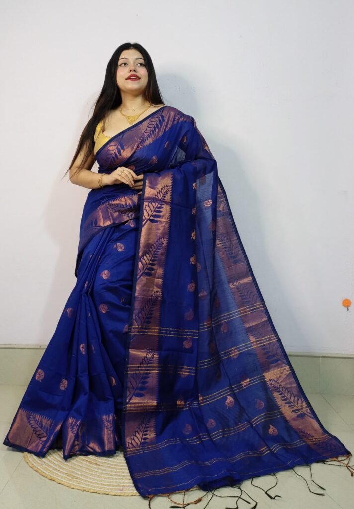 Navy Blue Soft Pata Handloom Sari With Blouse Piece