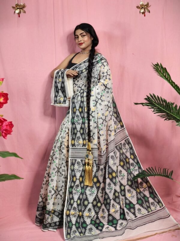 Gardenia Soft Off White Jamdani Sari With Blouse Piece