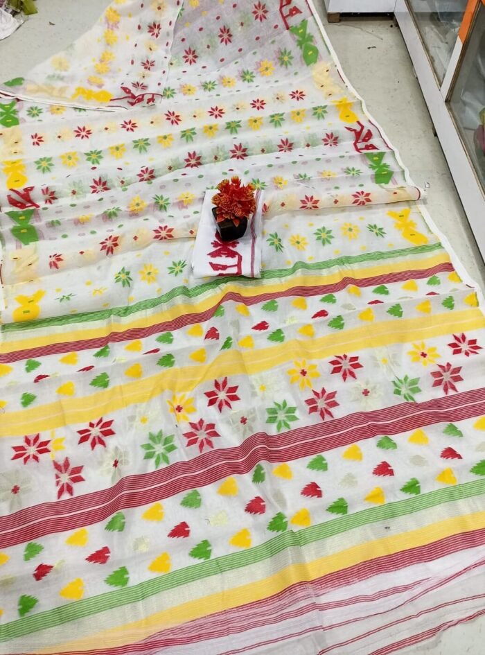 Nayan Tara White Soft Jamdani Saree With Blouse Piece