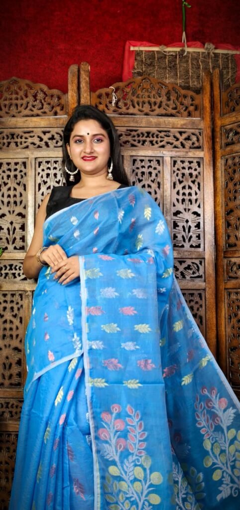Picton Blue Soft Dhakai Jamdani Sari With Blouse Piece
