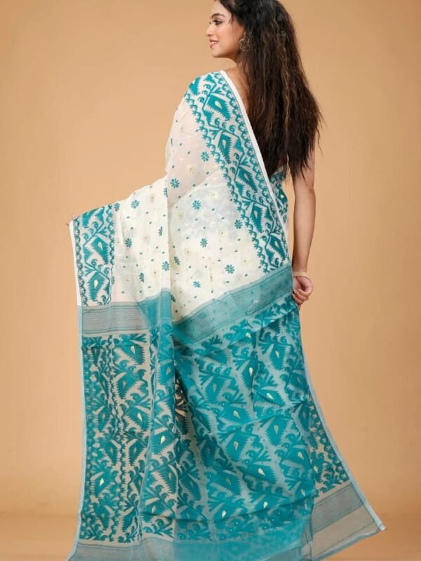 White Soft Buti Korat Jamdani Saree With Blouse Piece