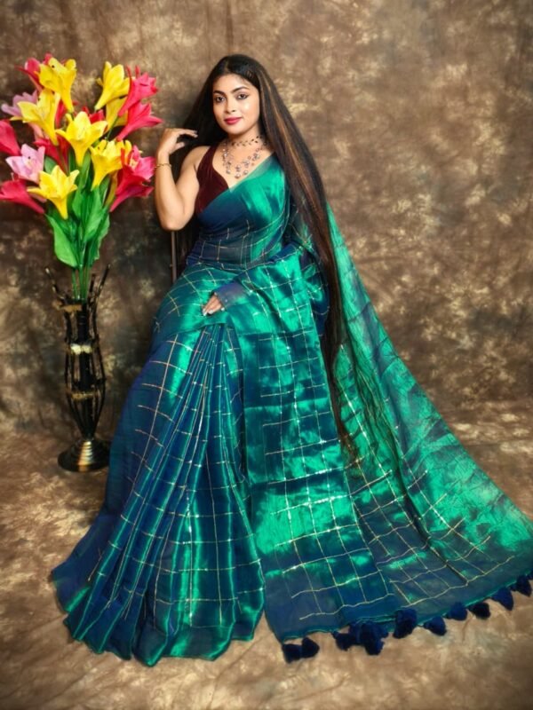 Exclusive Dual Tone Plain Tissue Sari With Chumki Work