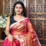 Exclusive Dual Tone Shiuli Tissue Sari With Blouse Piece