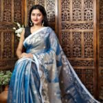 Exclusive Dual Tone Shiuli Tissue Sari With Blouse Piece