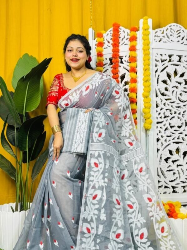 Loto Pata Soft Grey Jamdani Sari