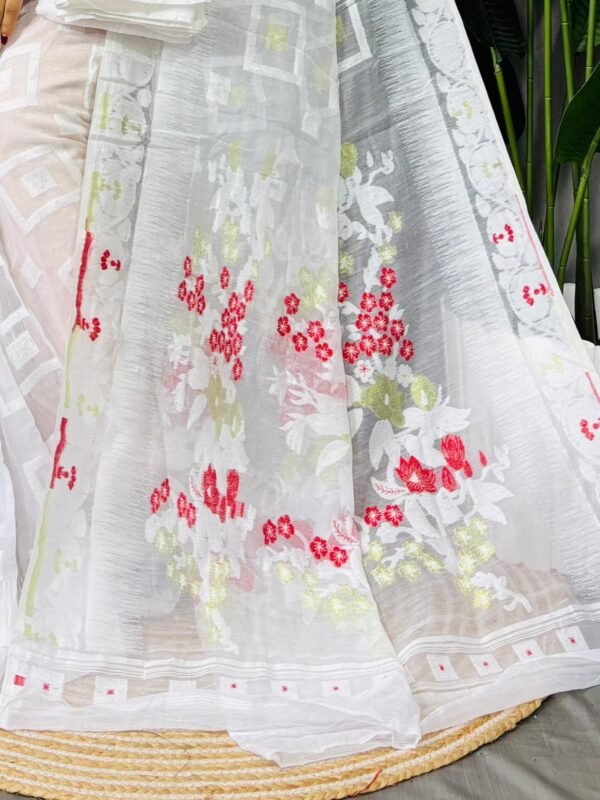 Shiuli Soft White Jamdani Sari
