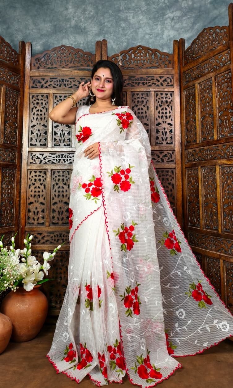 White Soft Marigold Handloom Saree White Soft Marigold Handloom Saree