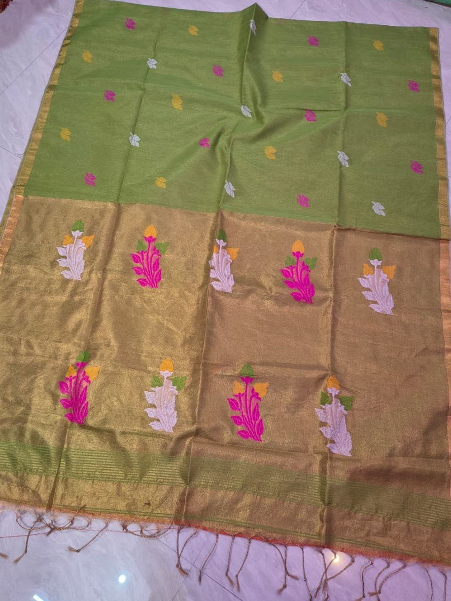Exclusive Pata Tissue Sari With Blouse Piece Exclusive Pata Tissue Sari With Blouse Piece