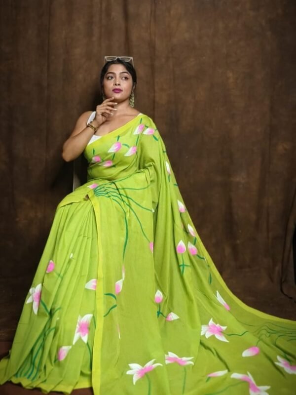 Avocado Floral Design Mul Cotton Sari With Blouse Piece
