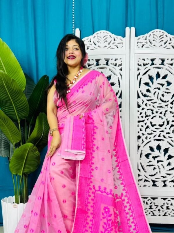 Persian Pink Soft Sunflower Jamdani Sari With Blouse Piece