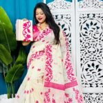 White Rock Soft Bonolota Jamdani Sari Wiht Blouse Piece