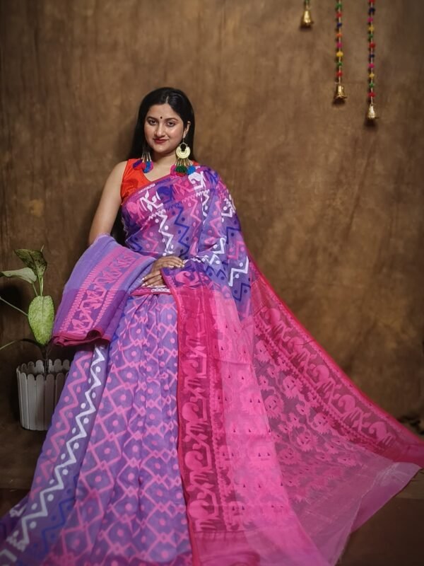 Hazar Buti Dhakai Jamdani Saree with Blouse Piece - Deep Lavender