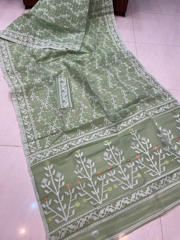 Shiuli Dhakai Jamdani Sari with Blouse Piece - Greenish Grey