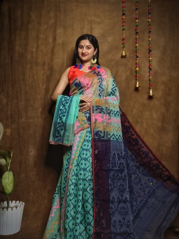 Hazar Buti Dhakai Jamdani Saree with Blouse Piece - Greyish Teal