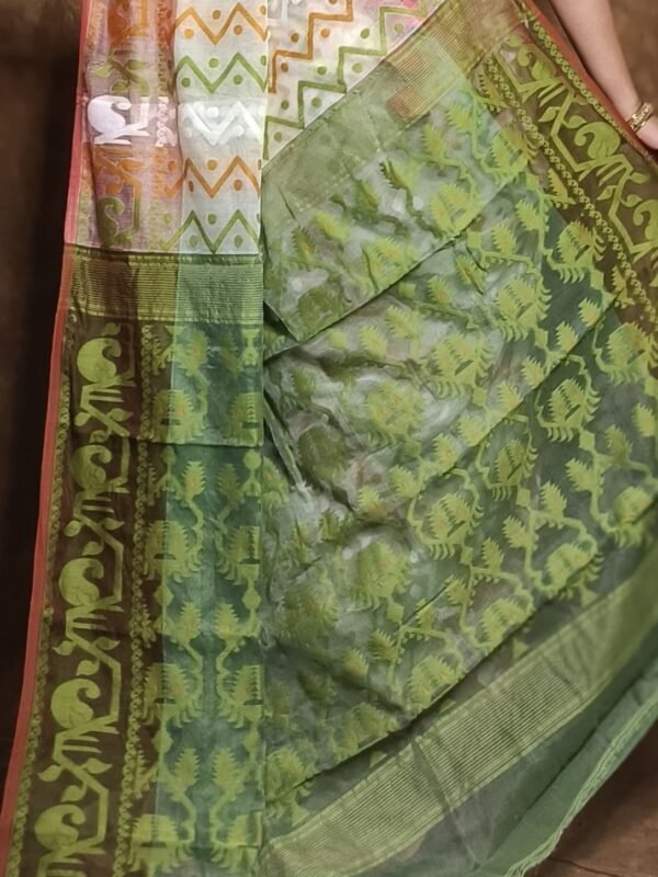 Hazar Buti Dhakai Jamdani Saree with Blouse Piece - Off White