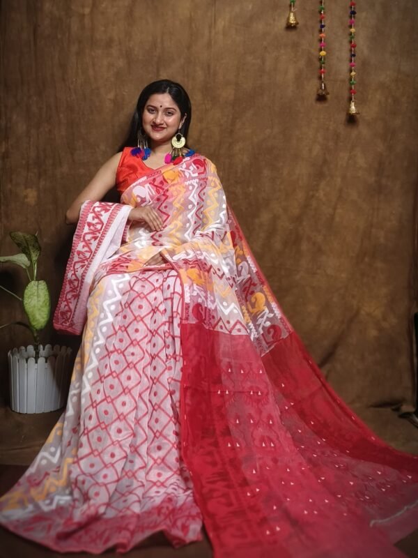 Hazar Buti Dhakai Jamdani Saree with Blouse Piece - Off White